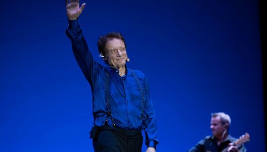 Massimo Ranieri morto bufala