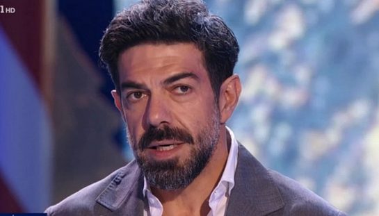 Pierfrancesco Favino su RaiPlay con Qualunque cosa succeda