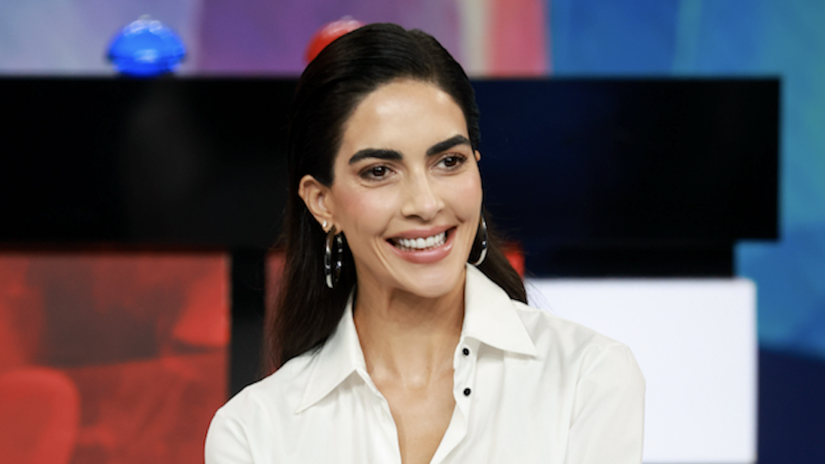 https://wips.plug.it/cips/libero.it/magazine/cms/2025/09/rocio_munozmorales_look.png