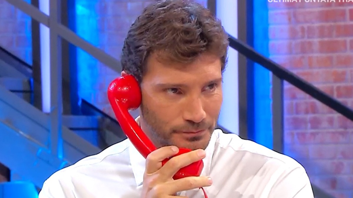 Stefano De Martino, conduttore di Affari Tuoi