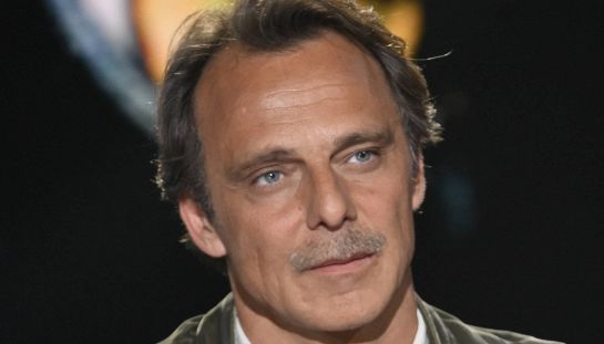 Passione Sinistra, Alessandro Preziosi protagonista del film in streaming su RaiPlay