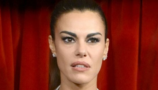 Bianca Guaccero serie Tv RaiPlay la stella della porta accanto in streaming