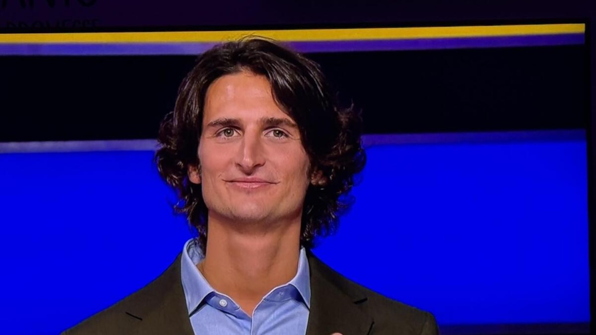 https://wips.plug.it/cips/libero.it/magazine/cms/2025/10/dario-basile.jpg
