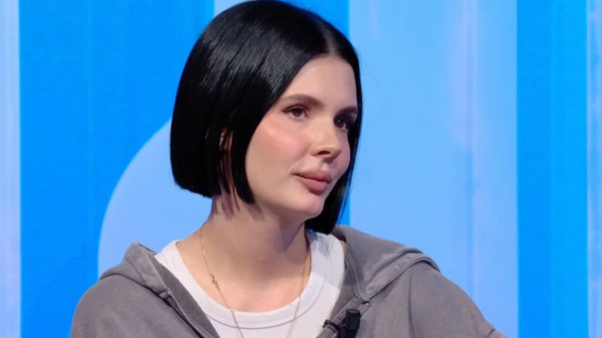 Evelina Sgarbi, chi è la figlia più piccola di Vittorio: cosa fa, la madre e la polemica col padre sull'eredità
