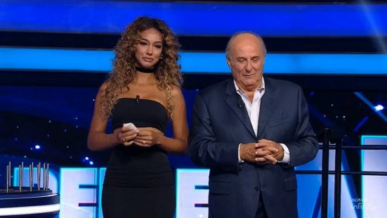 Gerry Scotti e Samira Lui a La Ruota della Fortuna