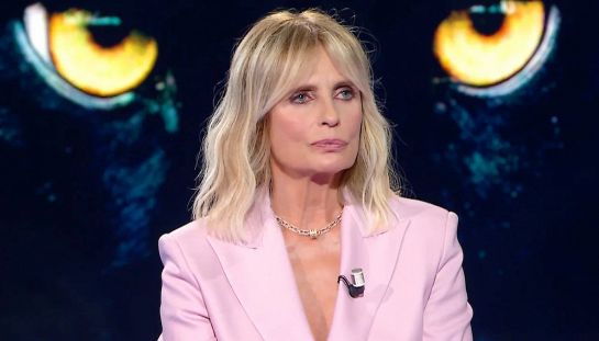 Isabella Ferrari si lascia alle spalle Distretto di Polizia e su Raiplay diventa avvocato in questa serie tv