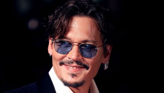 Johnny Depp sarà Scrooge in un nuovo film ispirato a Canto di Natale di Charles Dickens, intitolato Ebenezer: A Christmas Carol