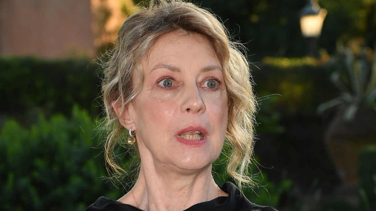 https://wips.plug.it/cips/libero.it/magazine/cms/2025/10/margherita-buy-mia-madre-film-streaming-raiplay-dove-vederlo-nanni-moretti.jpg