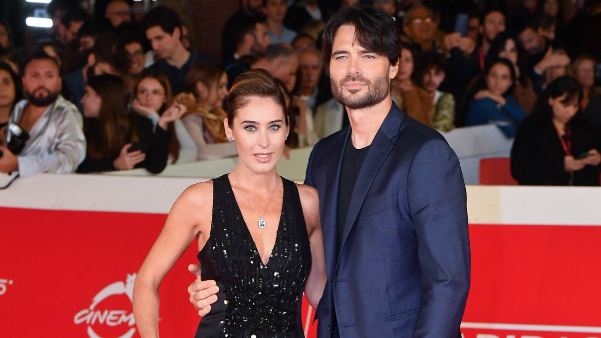 https://wips.plug.it/cips/libero.it/magazine/cms/2025/10/maria-elena-boschi-e-giulio-berruti-si-sono-lasciati.jpg