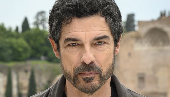 Alessandro Gassmann, Un Professore 3 anticipazioni