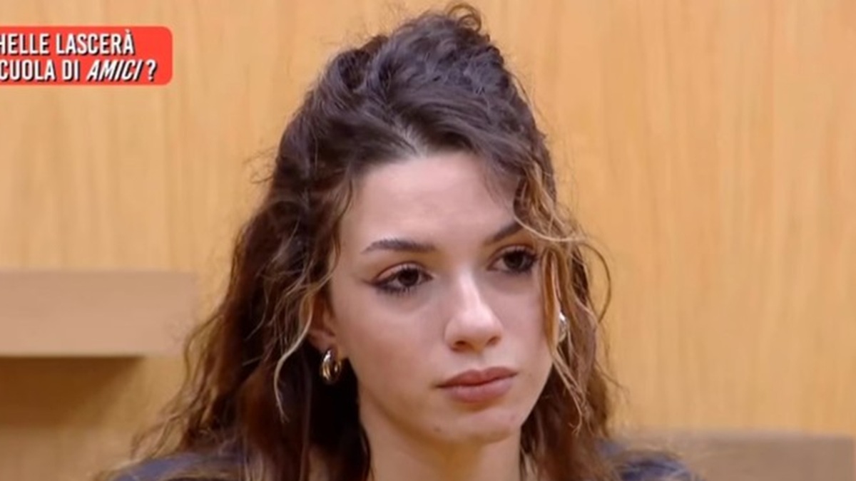 Michelle Cavallaro crolla e lascia “Amici 25”, Lorella Cuccarini le fa una proposta mai vista: è bufera sul web