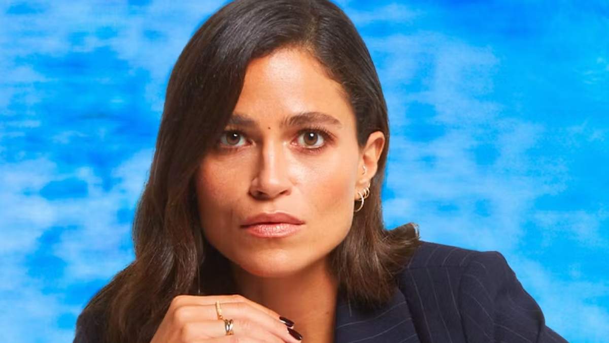 https://wips.plug.it/cips/libero.it/magazine/cms/2025/11/veronica_gentili_isola.jpg