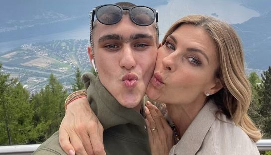 Achille Costacurta a Verissimo: "Ho tentato il suicidio e sono finito in coma, quando mi sono svegliato c'erano i miei in lacrime"