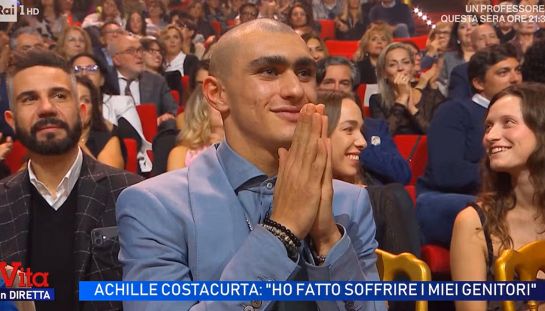 Achille Costacurta, il dolcissimo messaggio a mamma Martina Colombari post Ballando (con frecciatina)