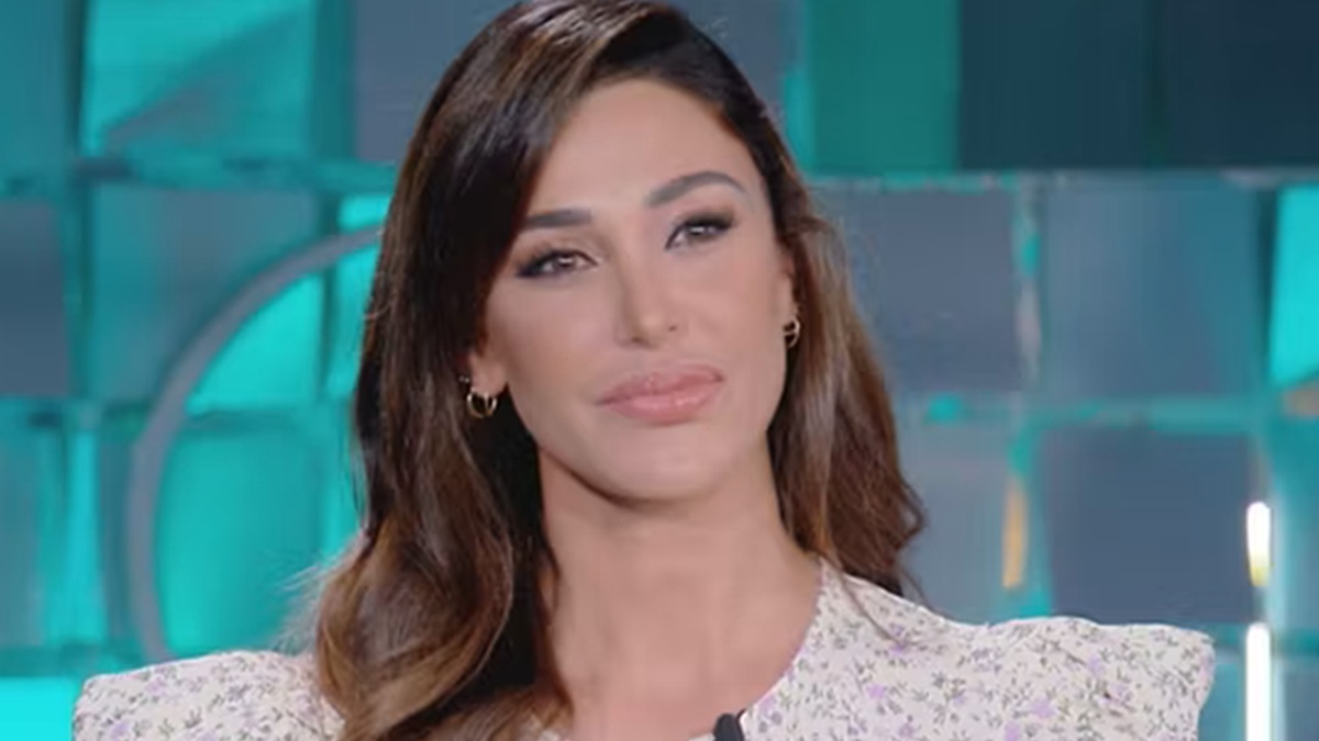 Belen, Jenny Urtis spara a zero su di lei: "Ecco cosa si è rifatta”, la lista infinita di correzioni