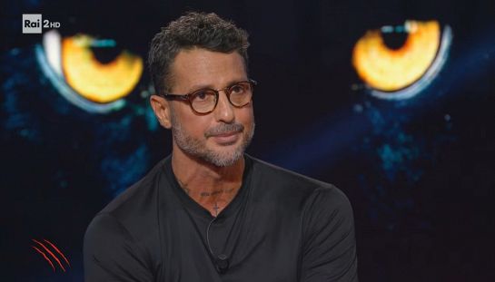 Cos’è il revenge porn - il caso Signorini-Corona spiegato e i precedenti di Belen e Diletta Leotta