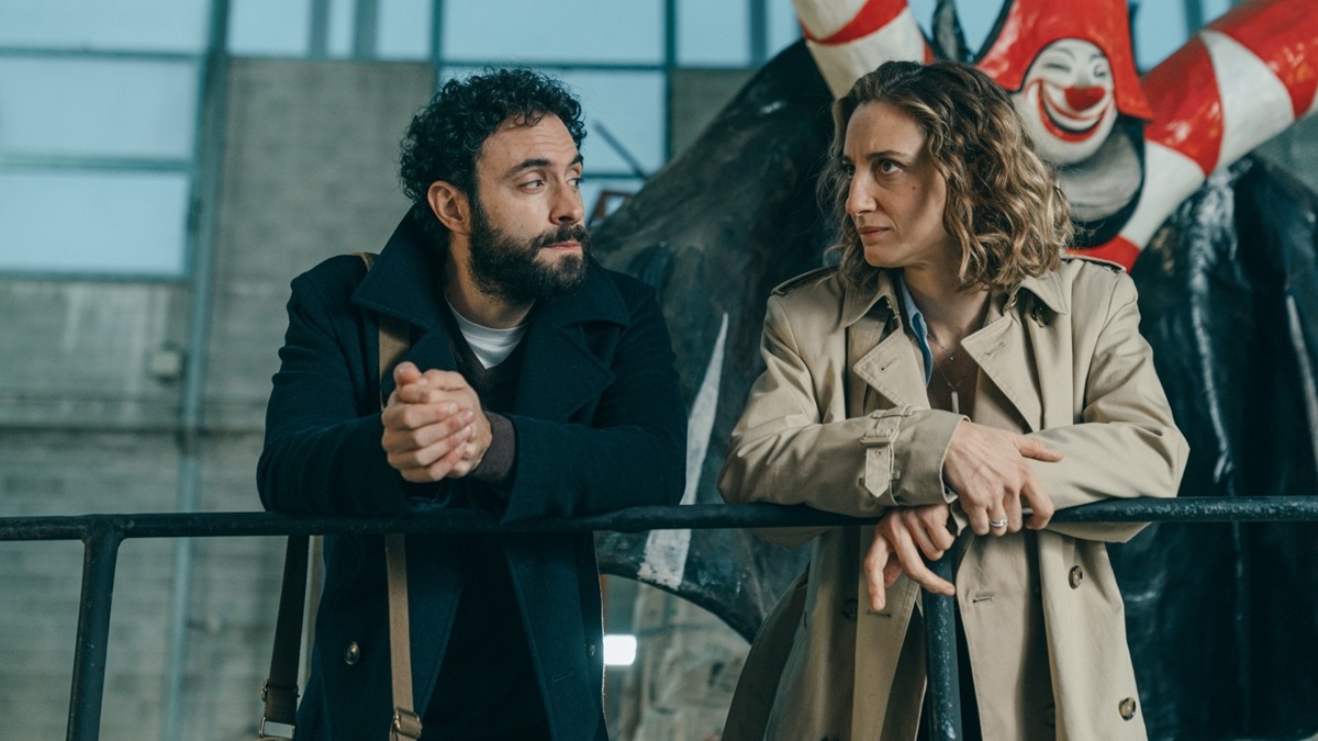 L'altro ispettore su Rai 1: quando inizia, quante puntate sono e come cambia Affari Tuoi