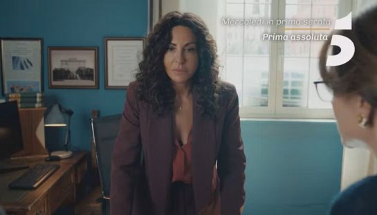 A testa alta reazioni social seconda puntata