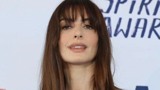 Anne Hathaway sarà la protagonista della nuova serie Paramount Plus, Fear Not