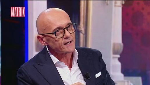 Caso Signorini, il conduttore rompe il silenzio