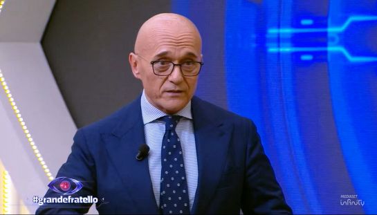 Caso Signorini, il futuro del direttore di Chi