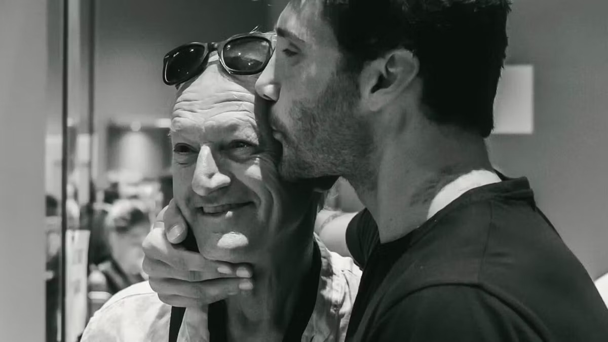 Stefano De Martino, le prime parole dopo la morte del padre Enrico: il pensiero struggente