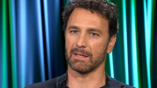 Raoul Bova, protagonista di Don Matteo 15