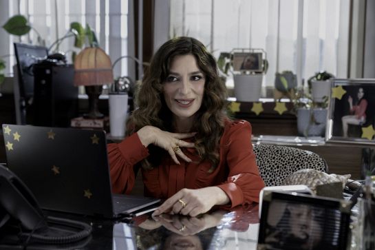 Sabrina Impacciatore, l'anima italiana di questa serie internazionale