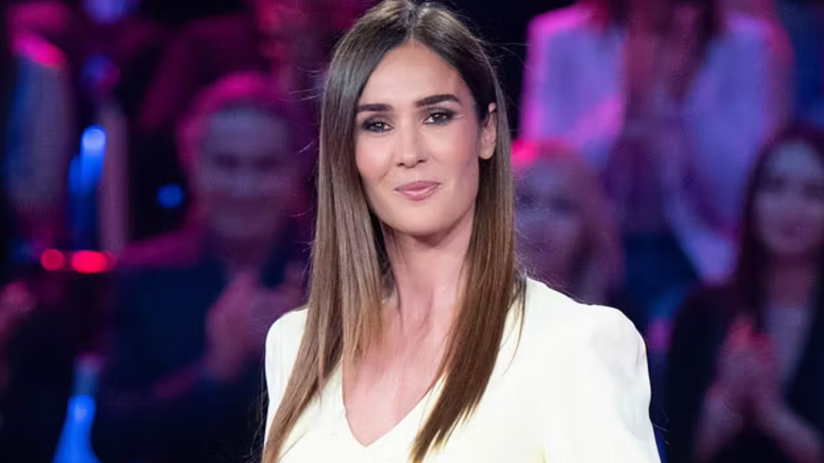 Amici 25 e Verissimo, Canale 5 stravolge la domenica (e ‘accorcia’ Maria De Filippi): la nuova programmazione