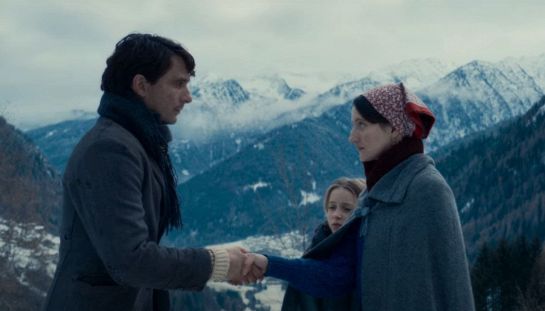 Fa la comparsa per un paio di giorni e l'Inps lo multa per 21mila euro