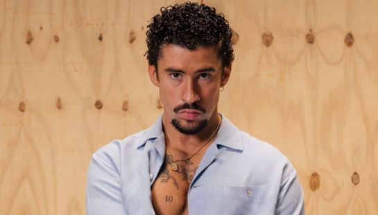 Bad Bunny inarrestabile: dopo il Super Bowl debutta al cinema con un film omaggio alla sua terra