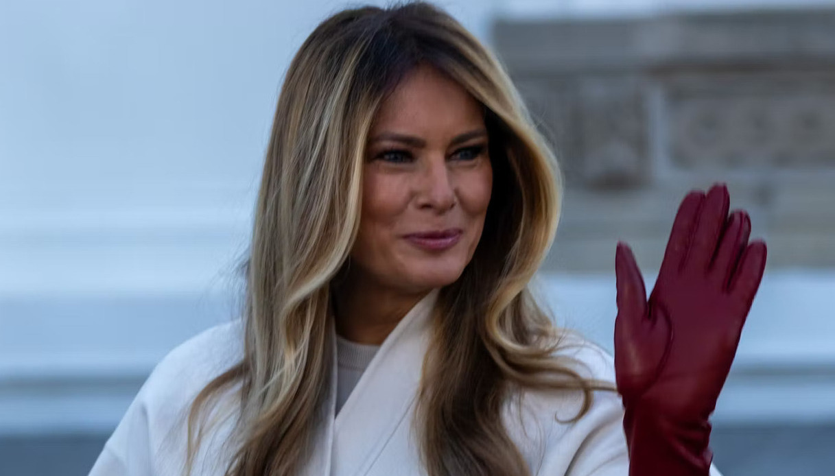 https://wips.plug.it/cips/libero.it/magazine/cms/2026/02/melania-trump.jpg