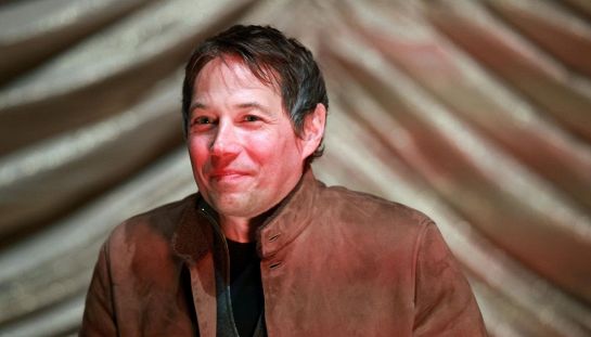 Anora, il regista Sean Baker sceglie l'Italia per omaggiare la commedia sexy