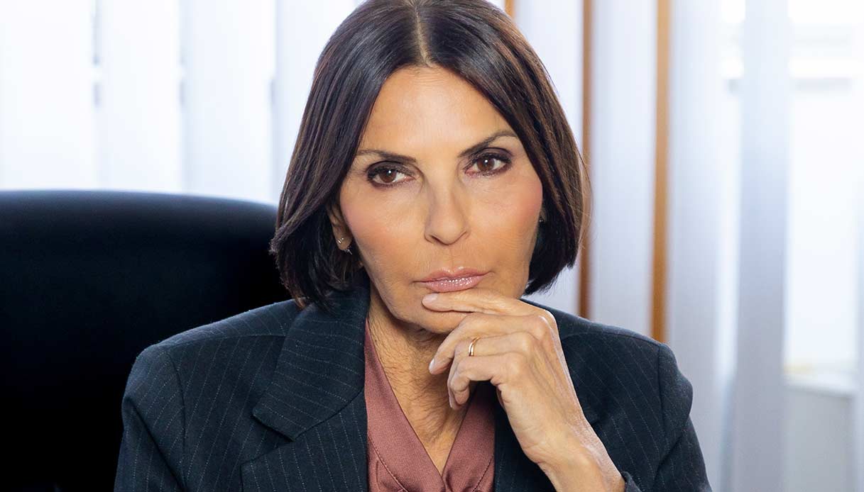 https://wips.plug.it/cips/libero.it/magazine/cms/2026/02/upas-marina-nina-soldano-rai-1.jpg
