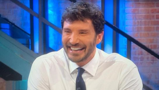 Affari tuoi cosa è successo puntata 19 febbraio 2026