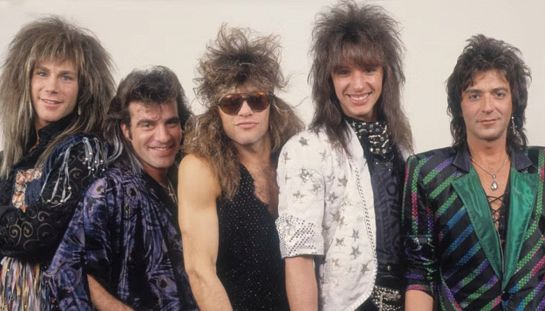 Bon Jovi, il mito sbarca al cinema: la storia della band raccontata come mai prima d'ora