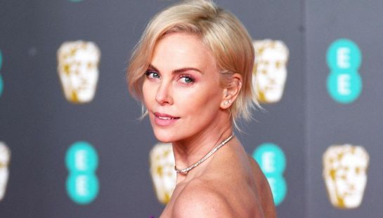 Apex, Charlize Theron braccata nel trailer del nuovo film Netflix (e c'è anche una star di Sing)