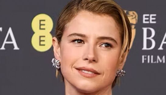 Jessie Buckley, chi è la prima donna irlandese ad aver vinto il premio Miglior Attrice agli Oscar 2026