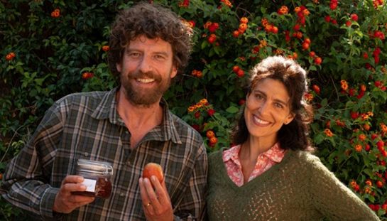 Maurizio Lastrico e Giulia Bevilacqua sono i protagonisti del nuovo film Benvenuti in campagna