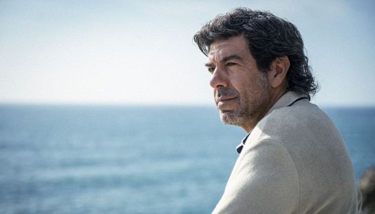 Pasqua con Pierfrancesco Favino, protagonista in Il Maestro su NOW