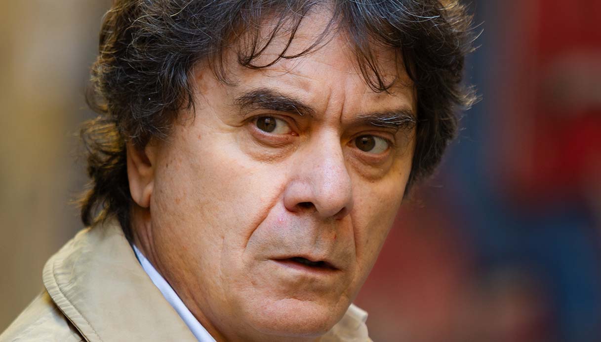 https://wips.plug.it/cips/libero.it/magazine/cms/2026/03/upas-attilio-grillo-pietro-bontempo-rai-2.jpg