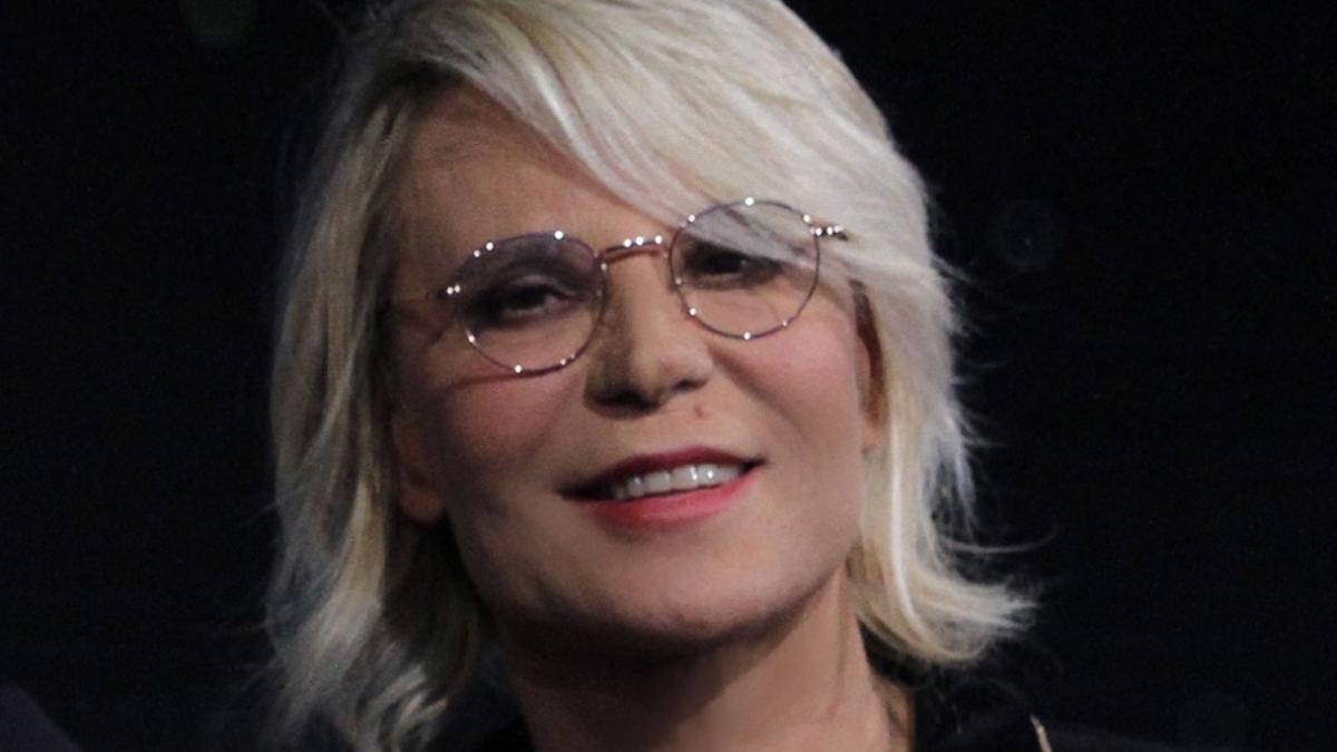 Amici 25 Serale, Alex eliminato dopo la richiesta senza precedenti di Elena D'Amario. Social in fiamme: "Scioccata"