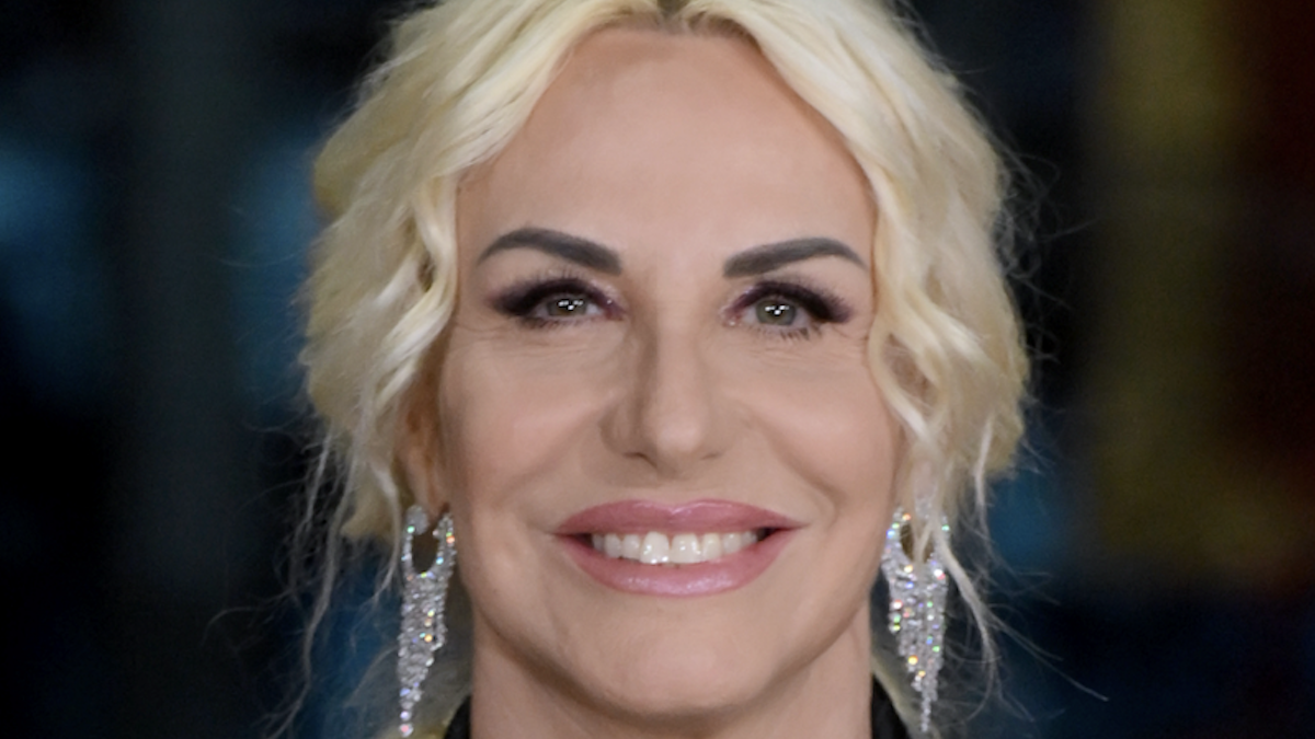 Antonella Clerici, il racconto choc sulla gravidanza ‘venduta’ ai giornali: “Ero incinta, ma non lo sapeva nessuno”