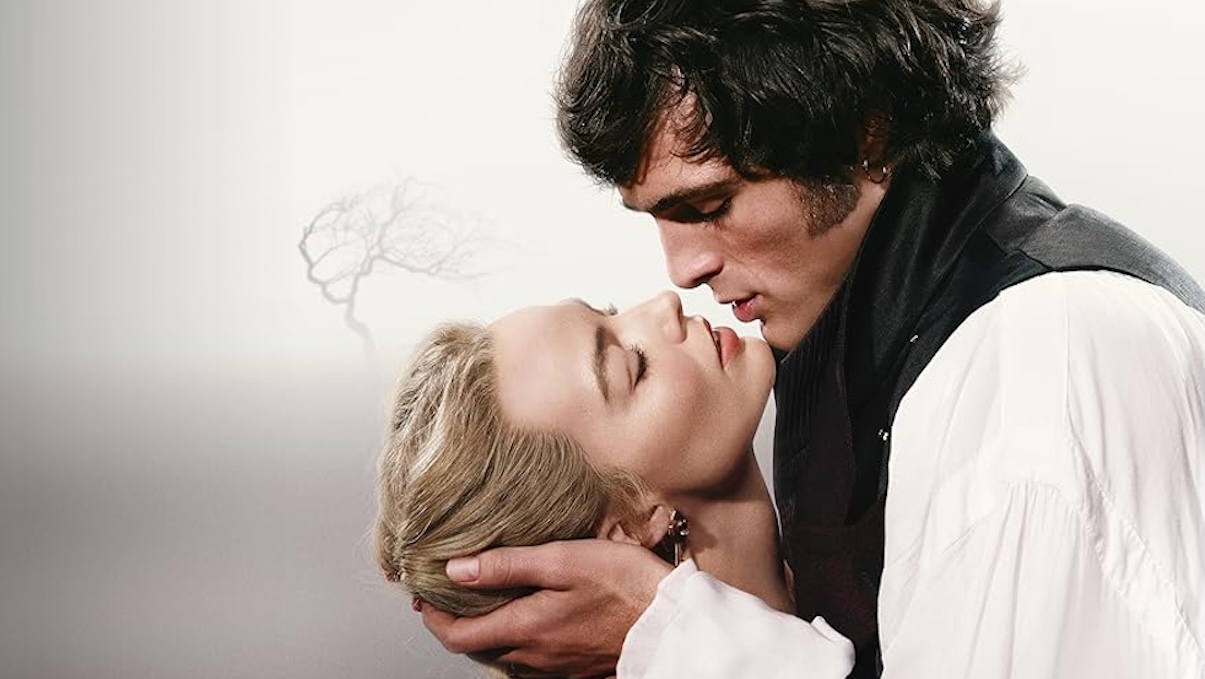 Su HBO Max esce Cime Tempestose, tutti i motivi per recuperare l'adattamento con Jacob Elordi e Margot Robbie