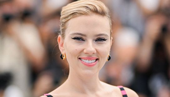 Il Diario di Una Tata, Scarlett Johansson sarà la produttrice esecutiva della nuova serie di Netflix basata sul celebre romanzo