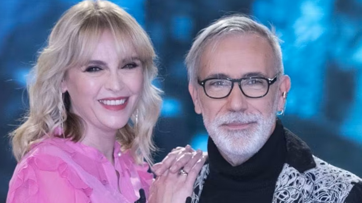 https://wips.plug.it/cips/libero.it/magazine/cms/2026/04/jalisse-sanremo-stefano-de-martino-messaggio-tony-pitony-pronti-a-collaborare.jpg