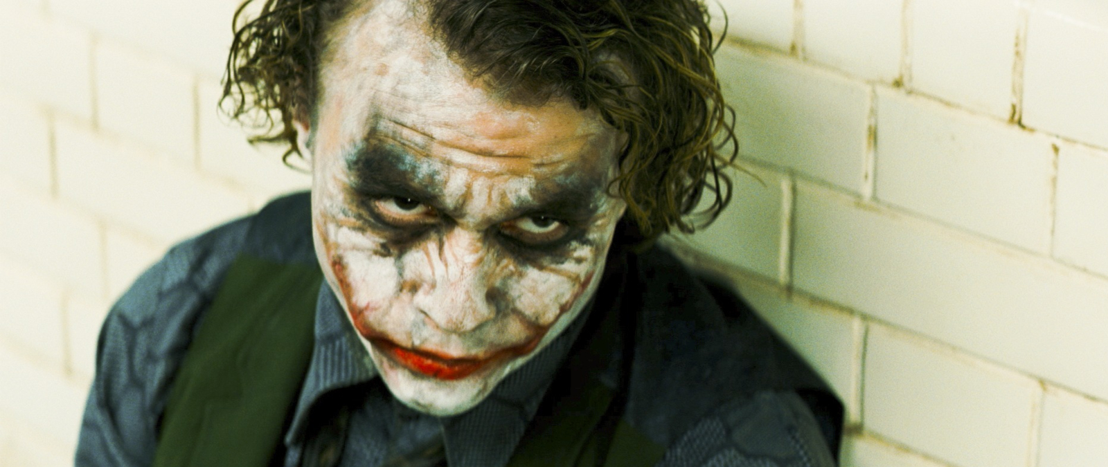 https://wips.plug.it/cips/libero.it/magazine/cms/2026/04/ledger-joker.jpg