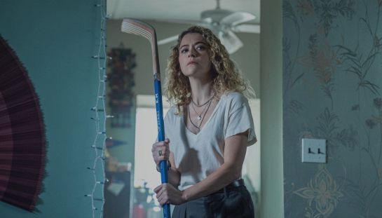 Tatiana Maslany in una spirale di crimini e calcio giovanile: ecco Maximum Pleasure Guaranteed