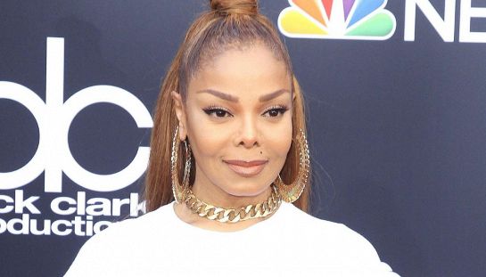 Janet Jackson e le polemiche senza freni sul biopic di Michael: "lasciatemi fuori"