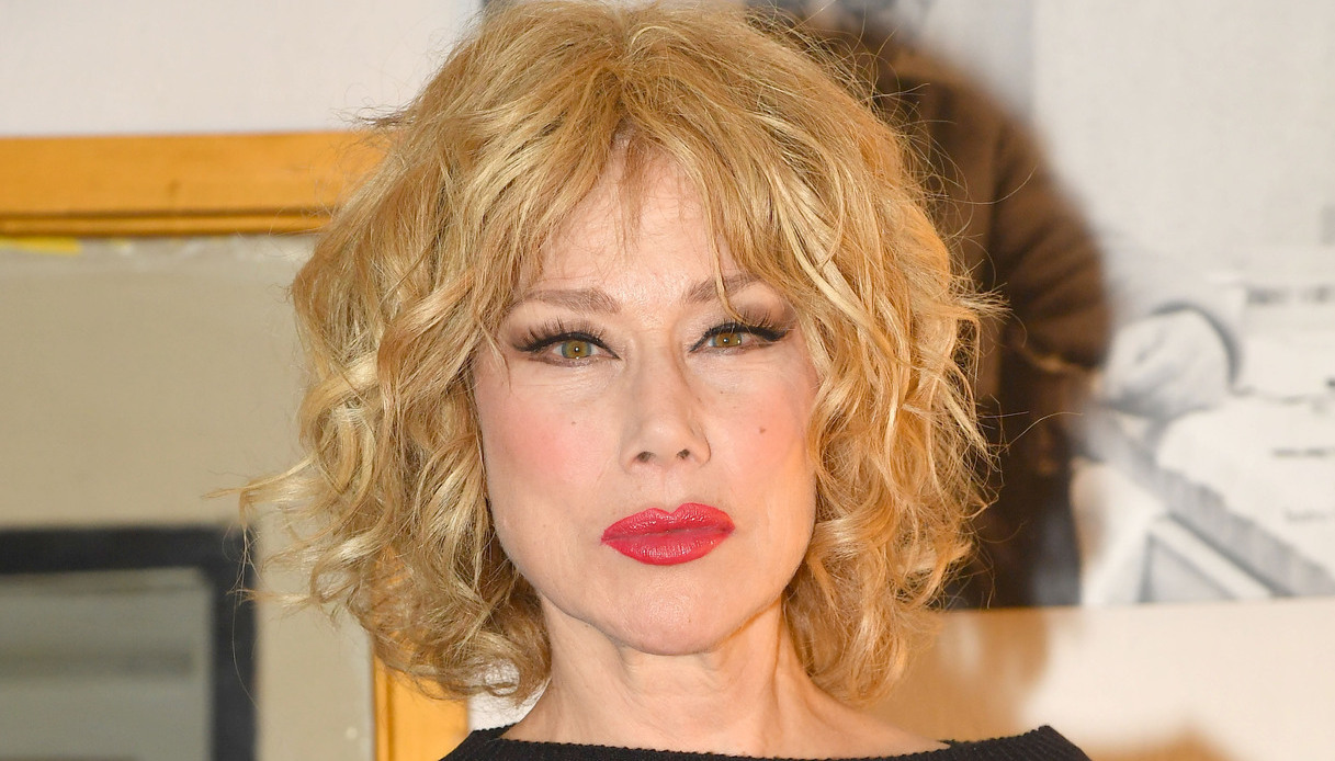 Nancy Brilli, frecciata velata a Elena Sofia Ricci? "Mi cascano le braccia", caos a La volta buona